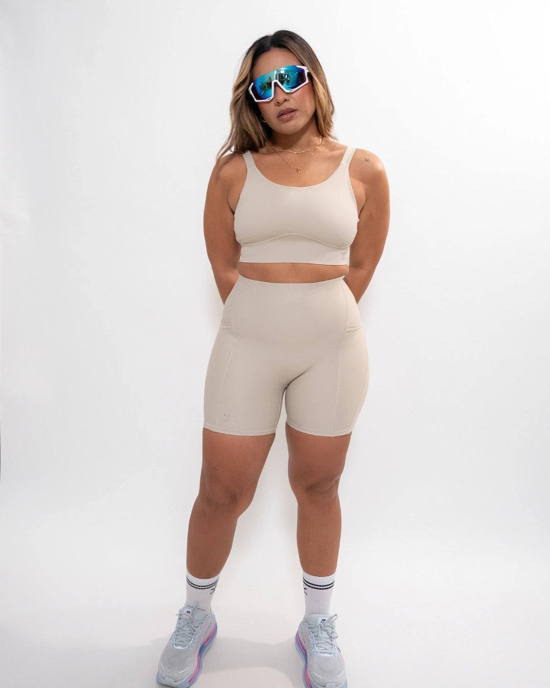 Set running energy nude