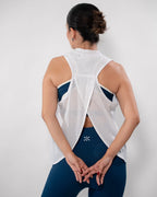 Malla deportiva sin manga