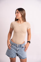 Body clasic con escote